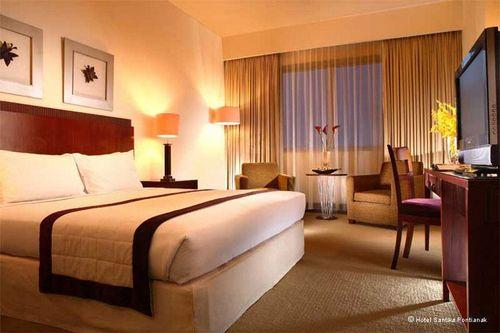 Hotel Santika