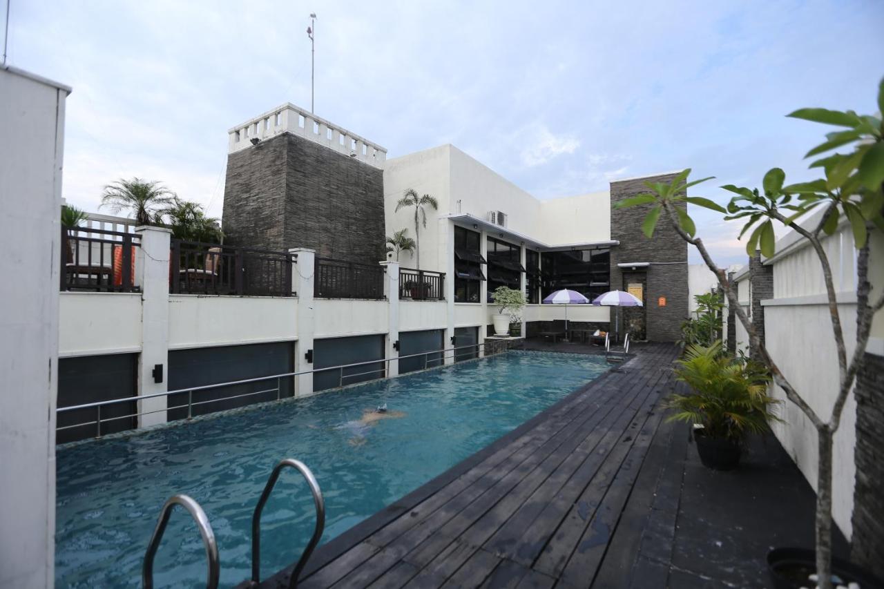 Santika Pontianak